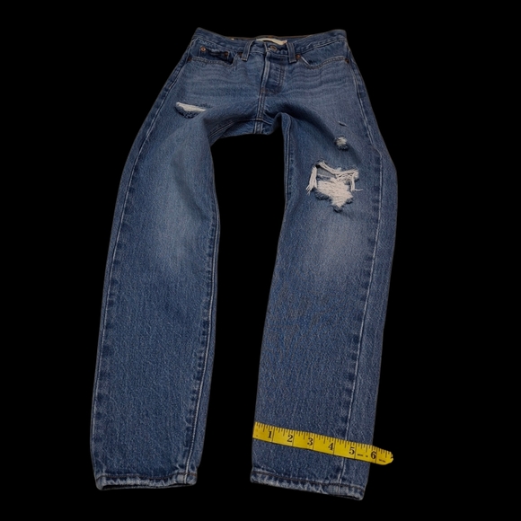 Levi's Wedgie Blue Denim Straight Tapered Leg Distressed Jeans Women Size 24 - Picture 14 of 16
